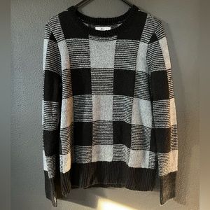 Bass checkered sweater